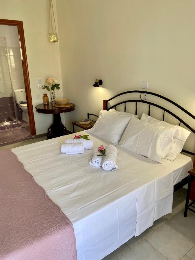 Lemon Tree Apartments A D Argostoli  Buitenkant foto